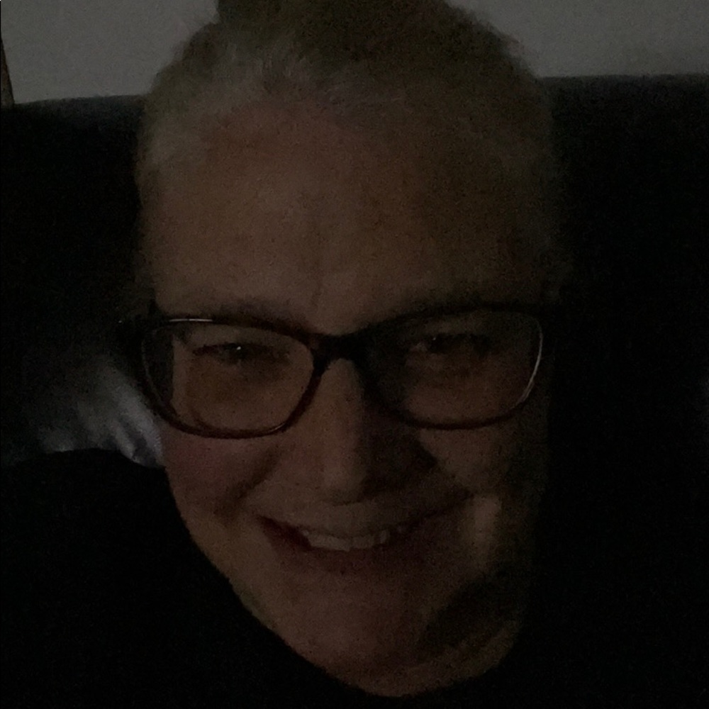 Meet your Posher, Sheila